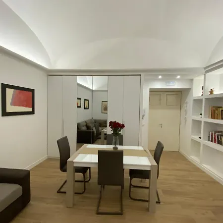 Oplonti S House Boscomonaco